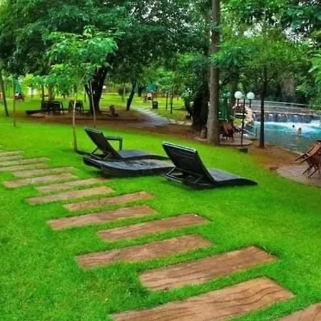Apartamento Mobiliado Para Temporada-Rio Quente Exterior photo